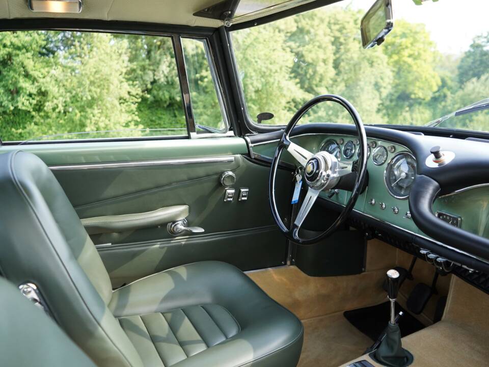 Image 36/75 of Maserati 3500 GT Touring (1961)