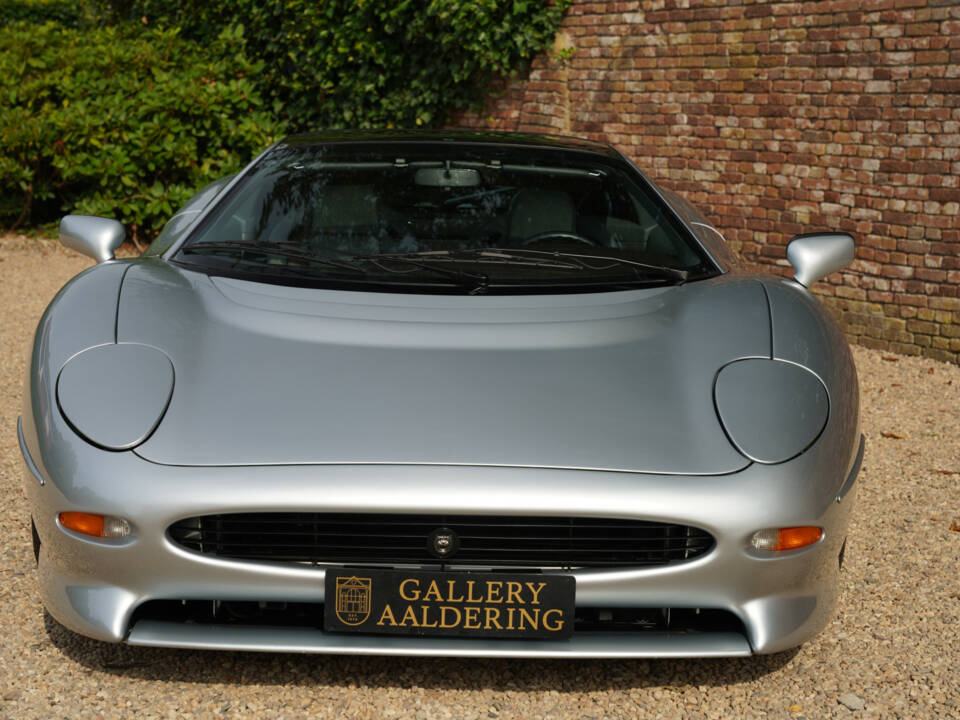 Bild 13/50 von Jaguar XJ 220 (1994)