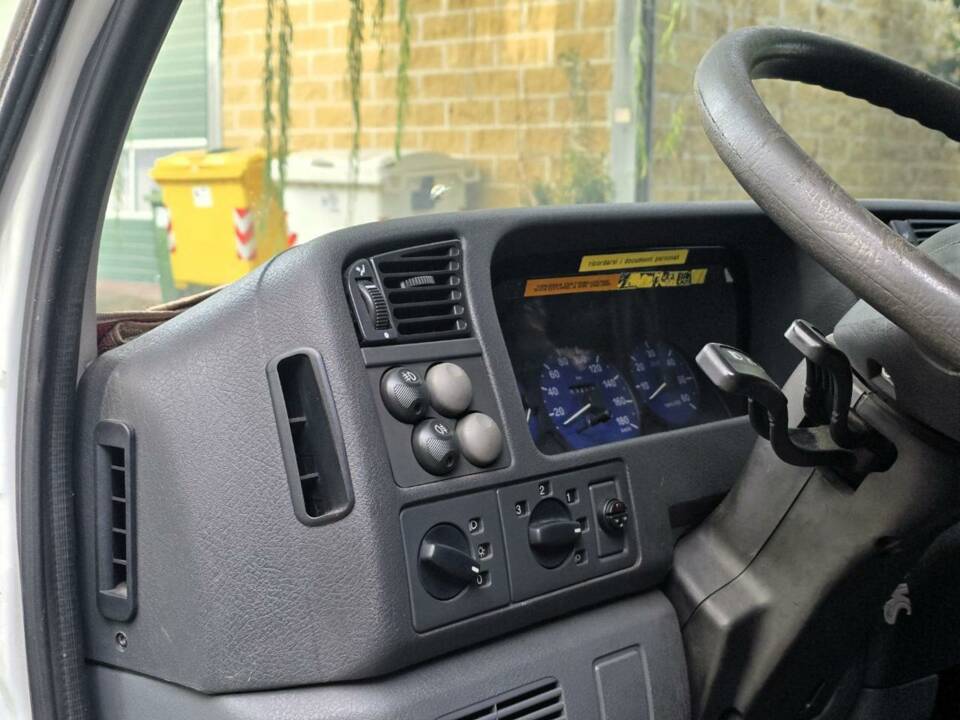 Bild 17/26 von FIAT Ducato 2.8 i.d. TD (2000)