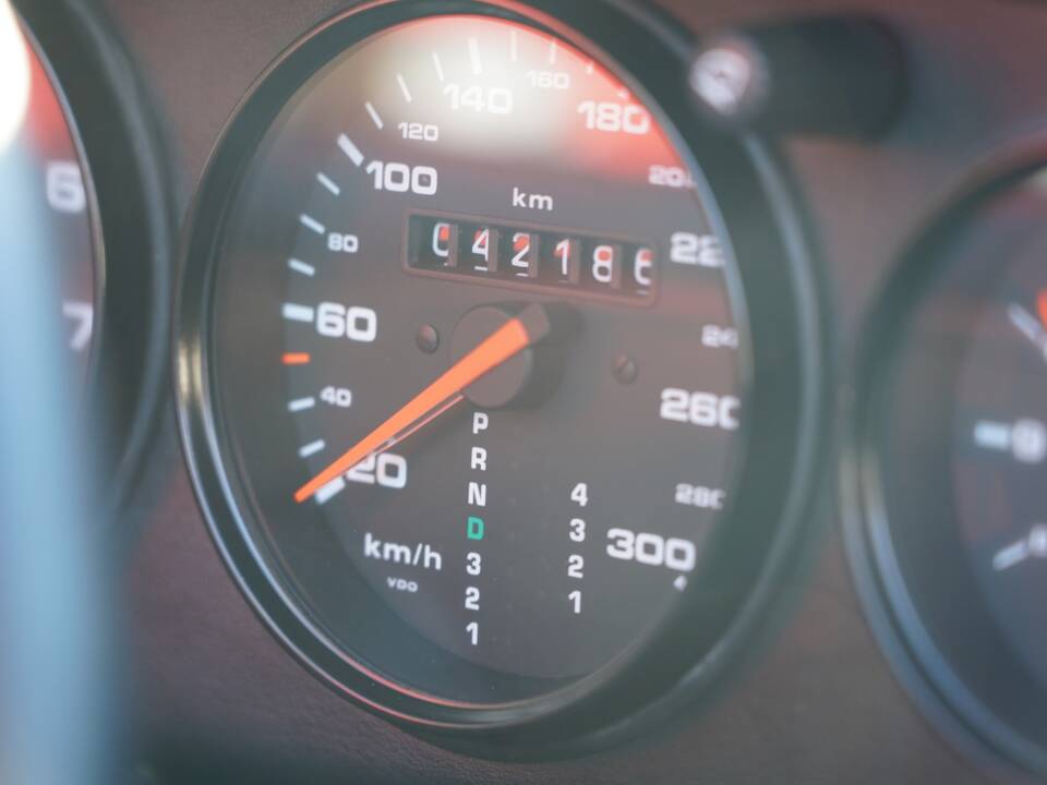 Image 9/15 de Porsche 911 Speedster (1993)