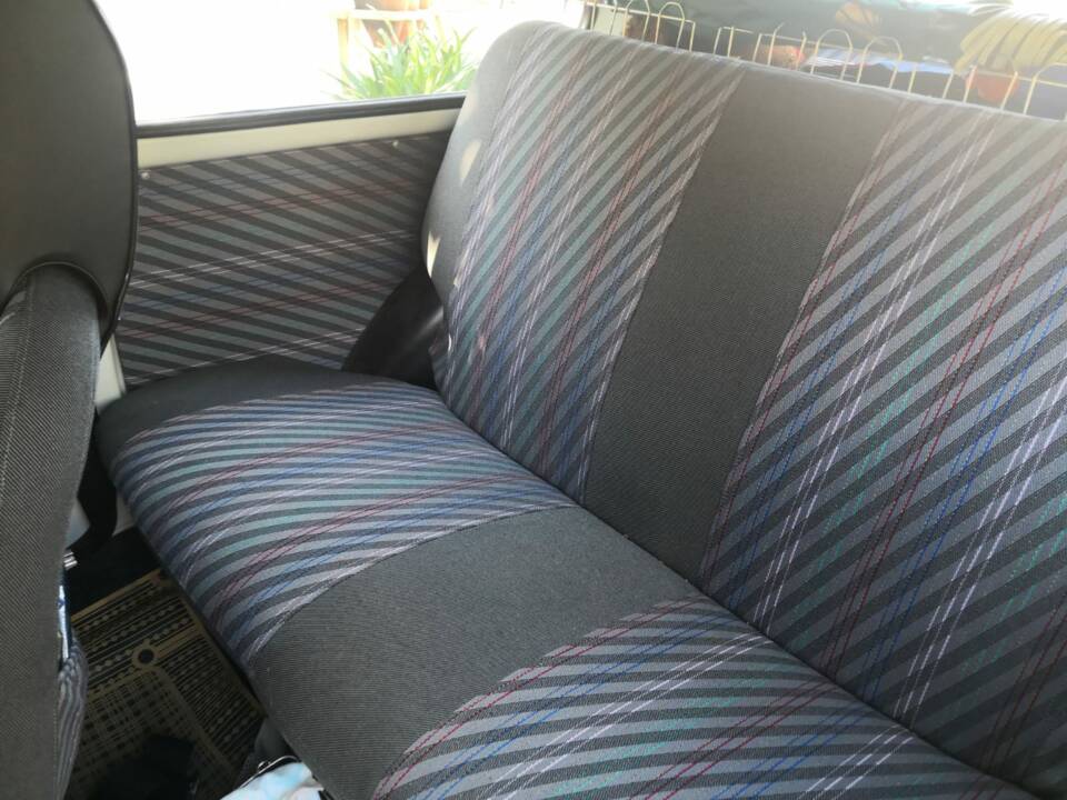 Bild 3/11 von SEAT 600 E (1972)