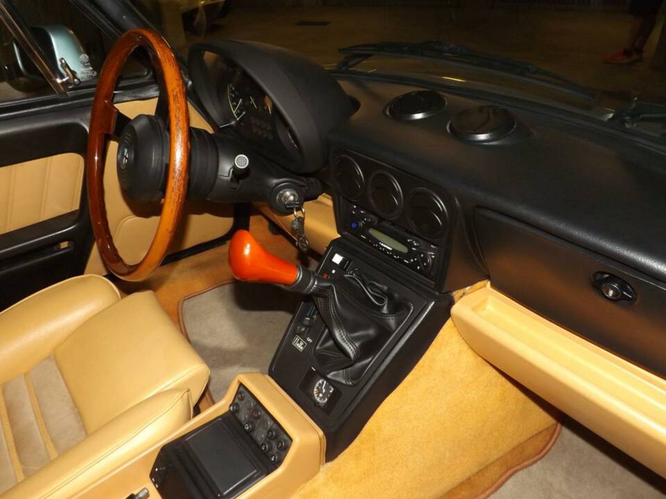 Bild 10/50 von Alfa Romeo 2.0 Spider (1992)
