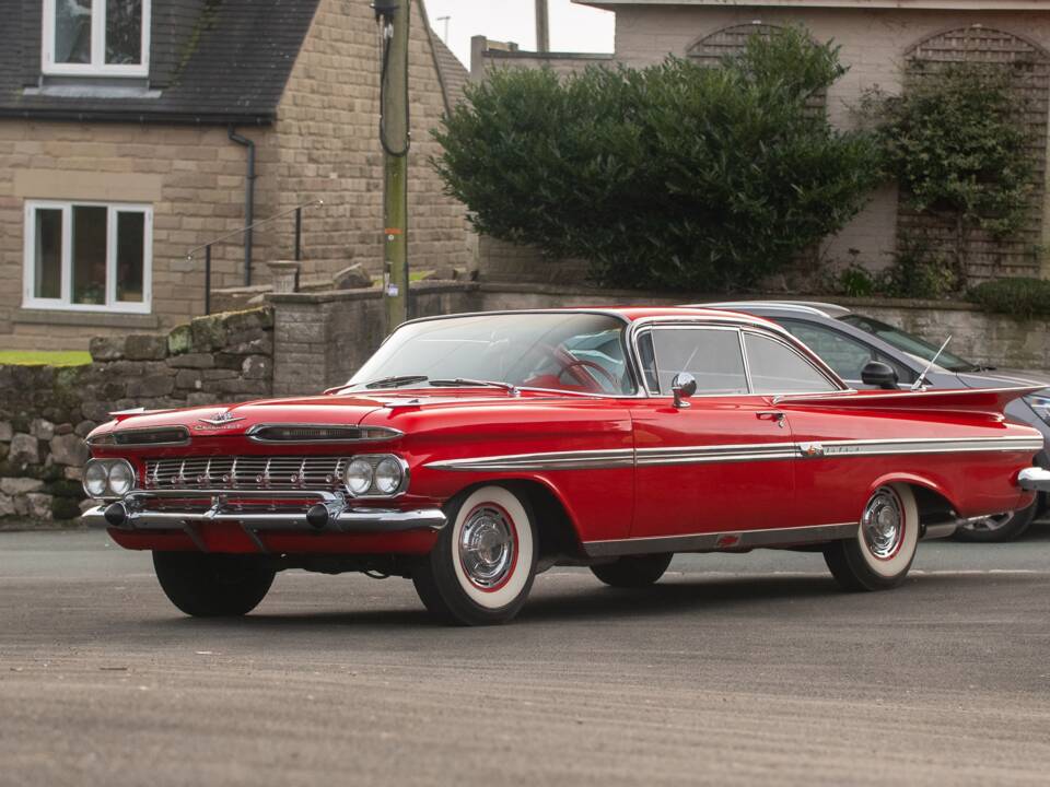 Bild 16/50 von Chevrolet Impala Sport Coupe (1959)