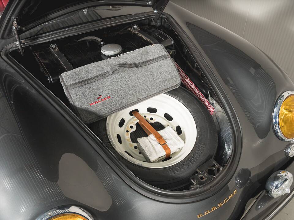 Image 37/40 of Porsche 356 1500 Super (1953)