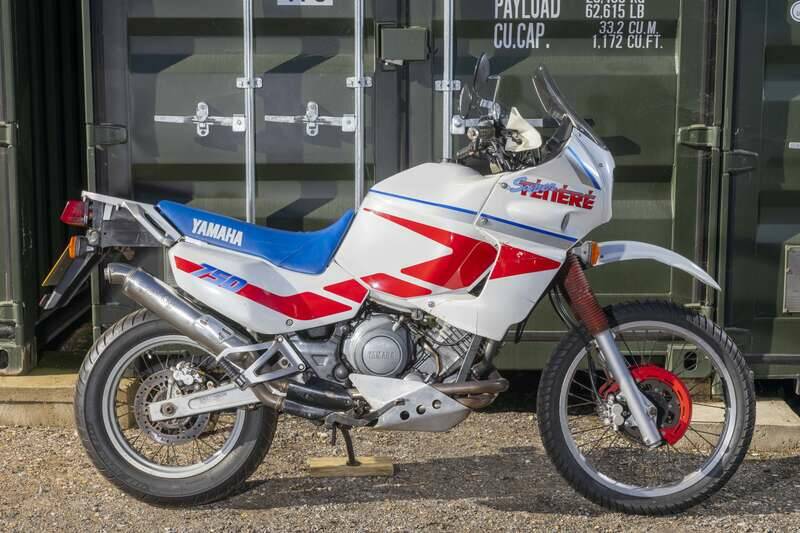 Immagine 20/32 di Yamaha XTZ 750 Super Ténéré (1991)
