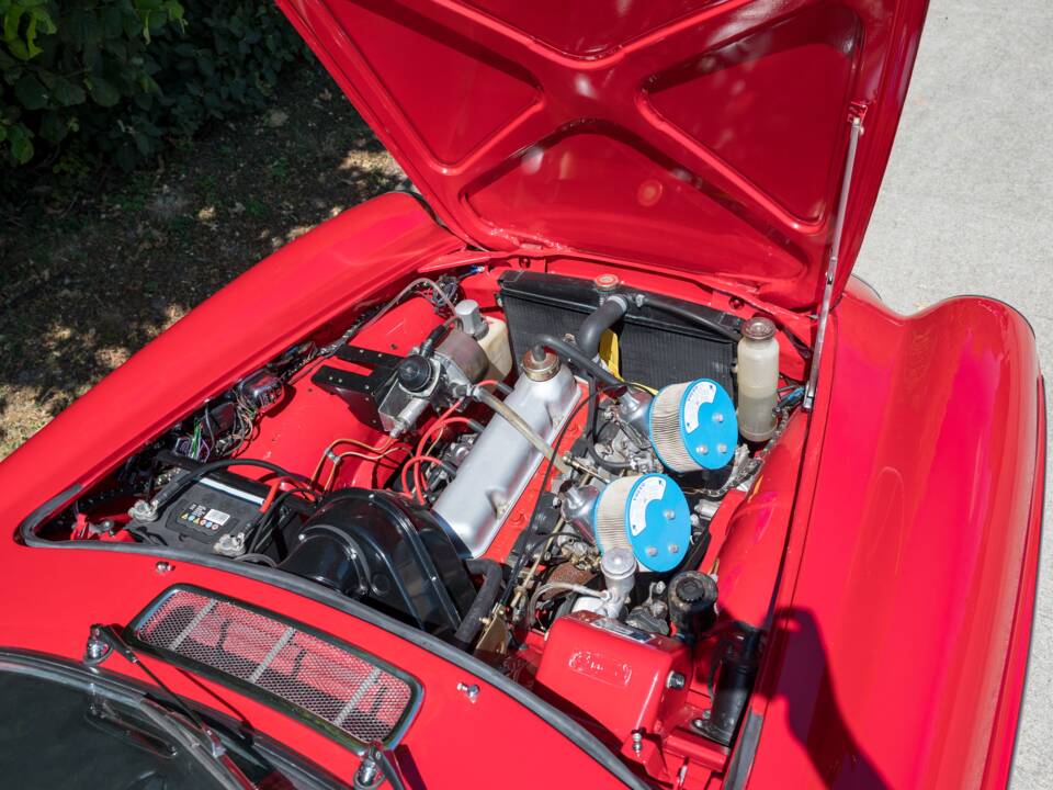 Bild 38/50 von Volvo 1800 S (1968)
