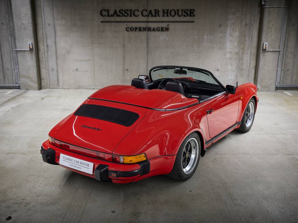Immagine 13/96 di Porsche 911 Speedster 3.2 (1989)