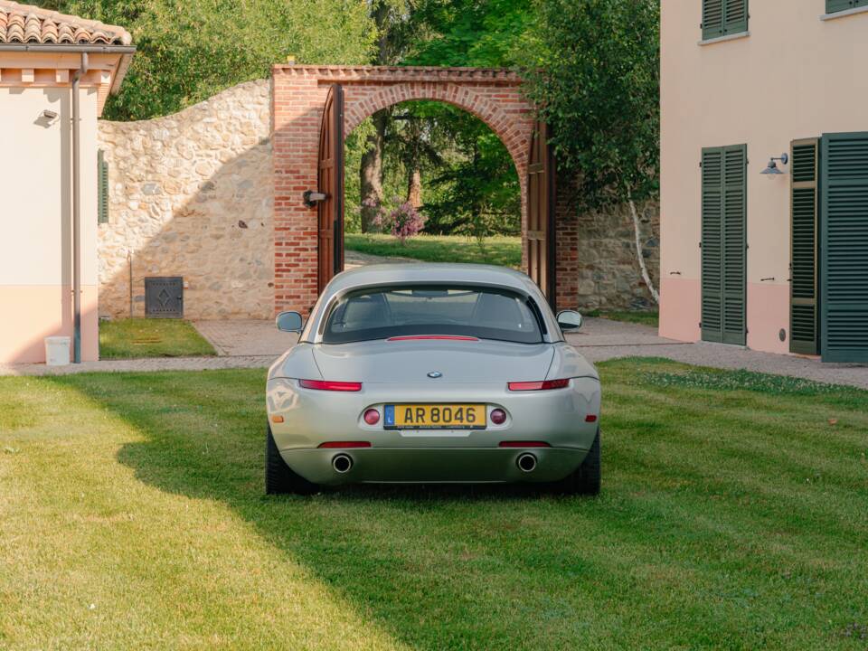 Image 34/185 of BMW Z8 (2001)