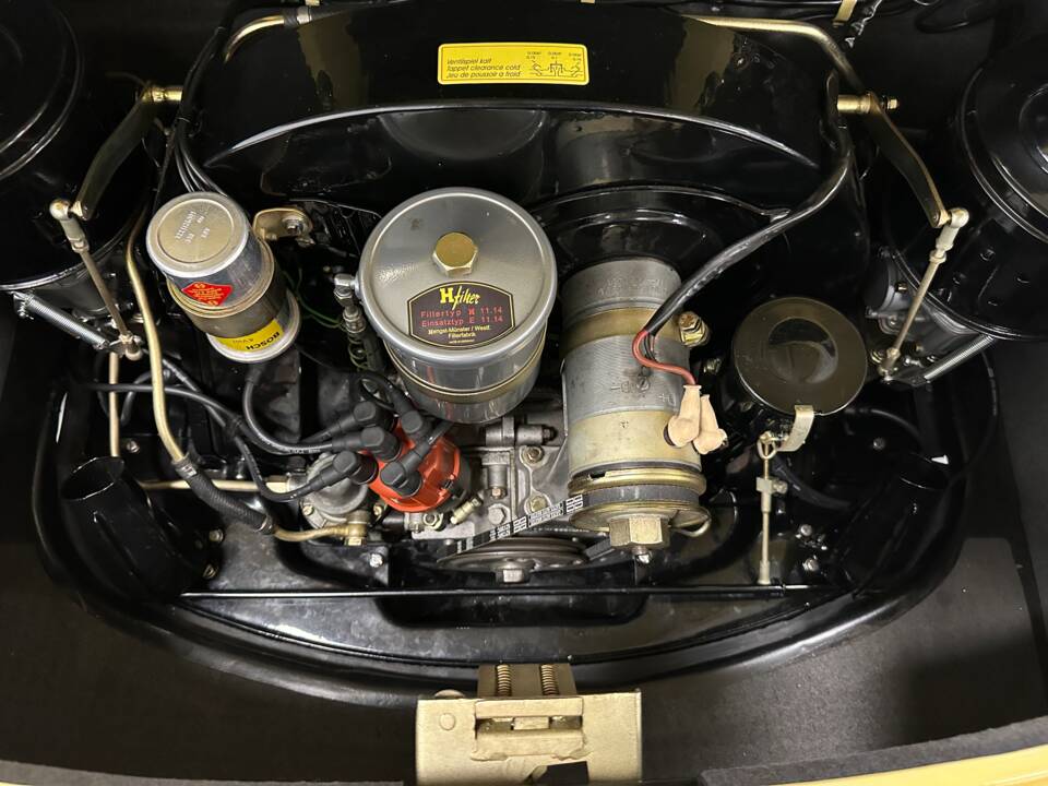Image 2/101 of Porsche 356 B 1600 (1963)