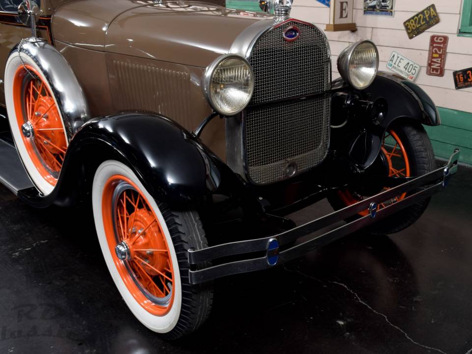 Image 11/50 of Ford Model A (1929)