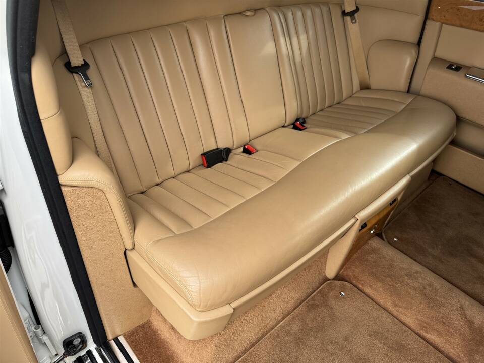 Bild 29/56 von Rolls-Royce Phantom VII (2006)