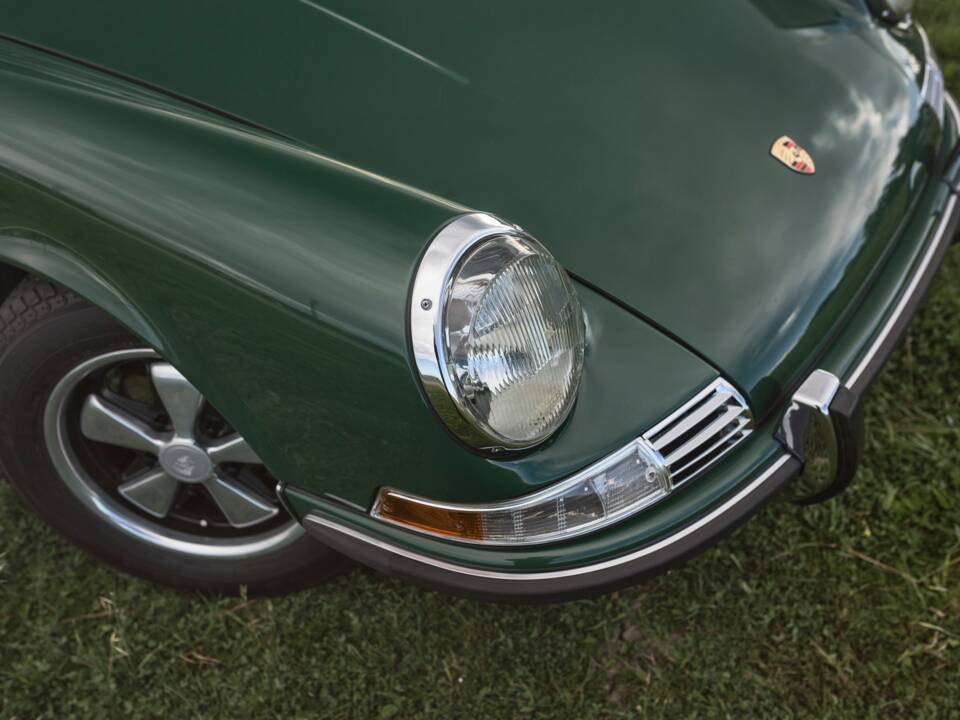 Bild 39/43 von Porsche 911 2.0 E (1969)