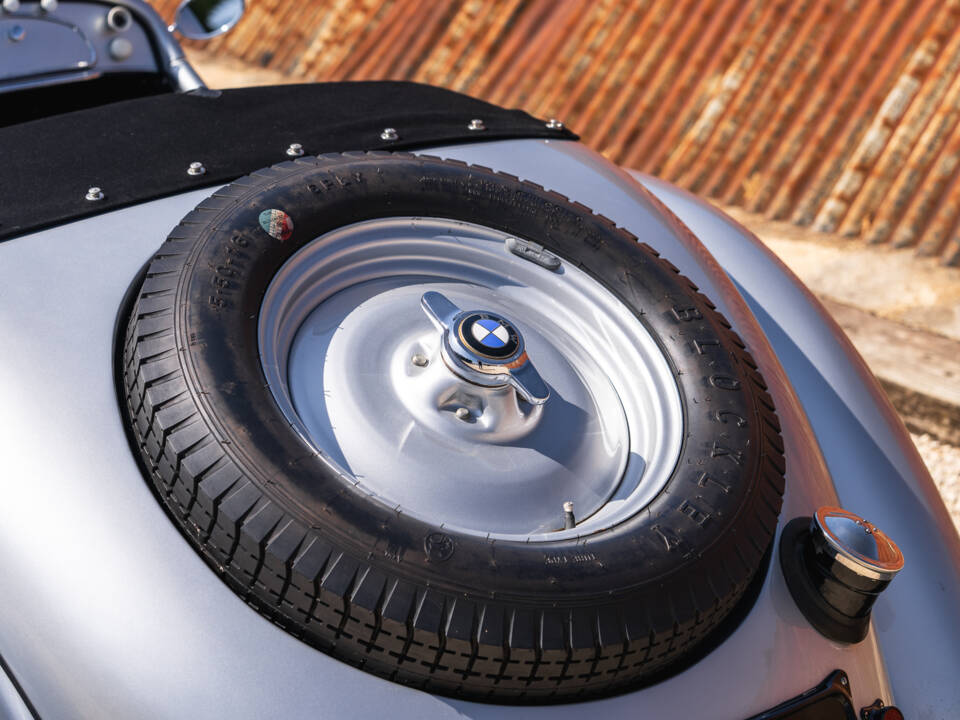 Immagine 16/35 di BMW 328 (1938)