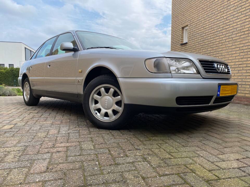 Bild 3/25 von Audi A6 2.6 (1996)
