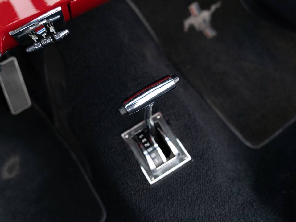 Image 19/20 of Ford Mustang 289 (1966)