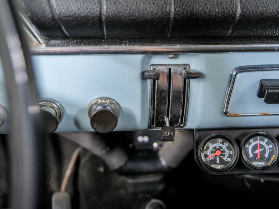 Image 18/50 of Volvo Amazon (1965)