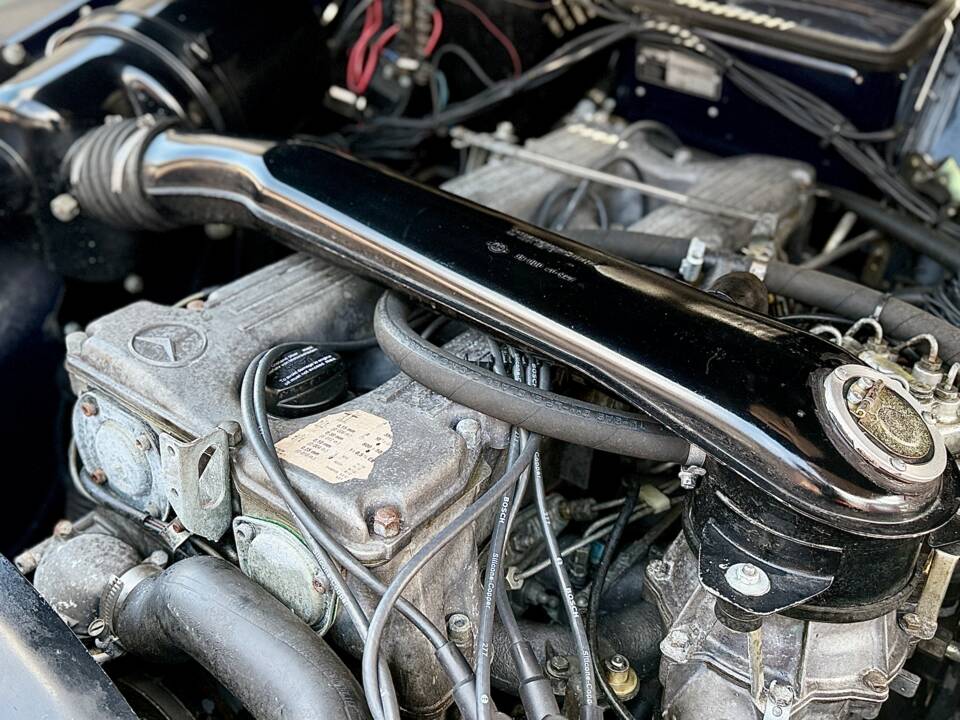 Immagine 19/26 di Mercedes-Benz 280 GE (kurz) (1988)