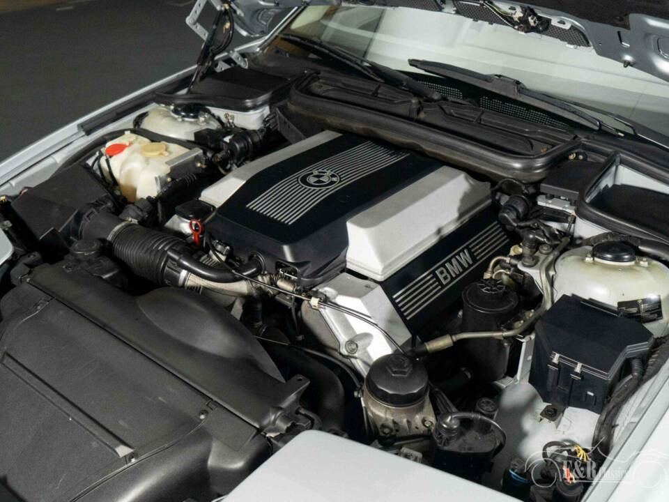 Imagen 17/19 de BMW 840Ci (1997)