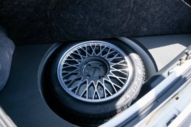 Bild 26/32 von Ford Sierra RS 500 Cosworth (1987)