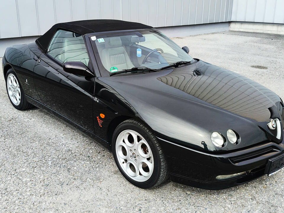Bild 13/68 von Alfa Romeo Spider 2.0 Twin Spark 16V (2001)