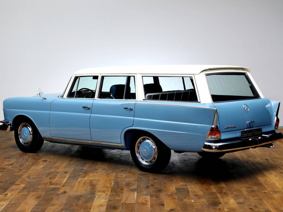 Bild 5/35 von Mercedes-Benz 230 S Universal (1968)