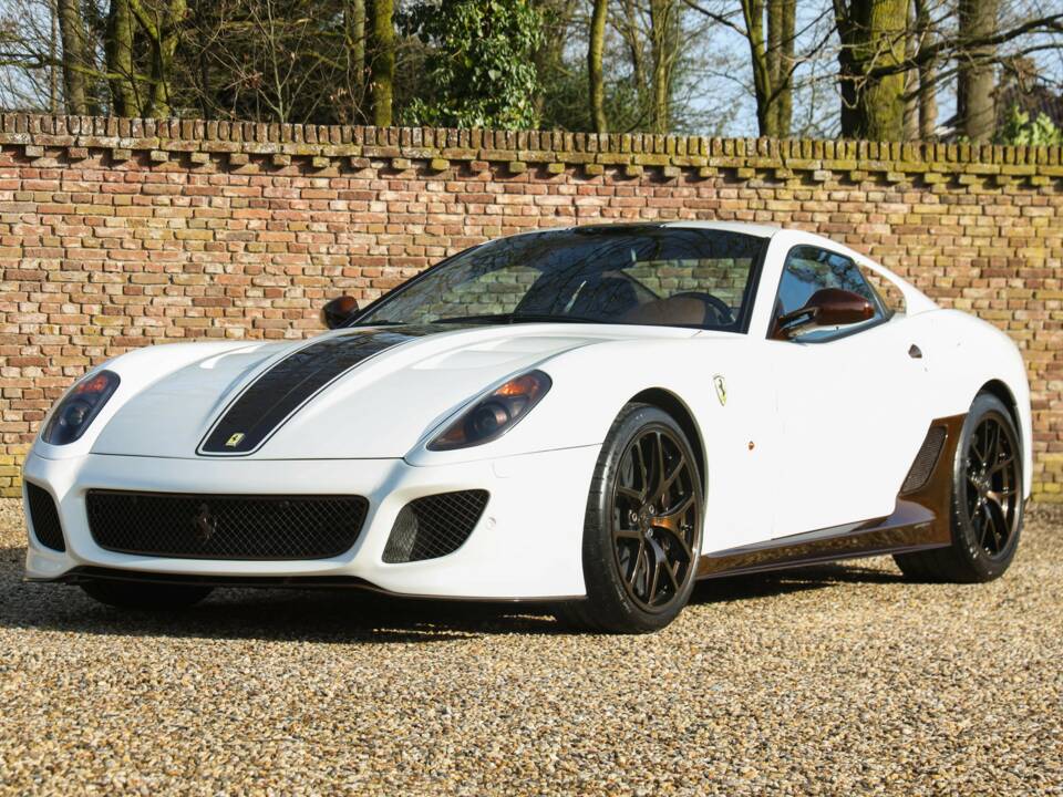 Image 1/50 de Ferrari 599 GTO (2011)