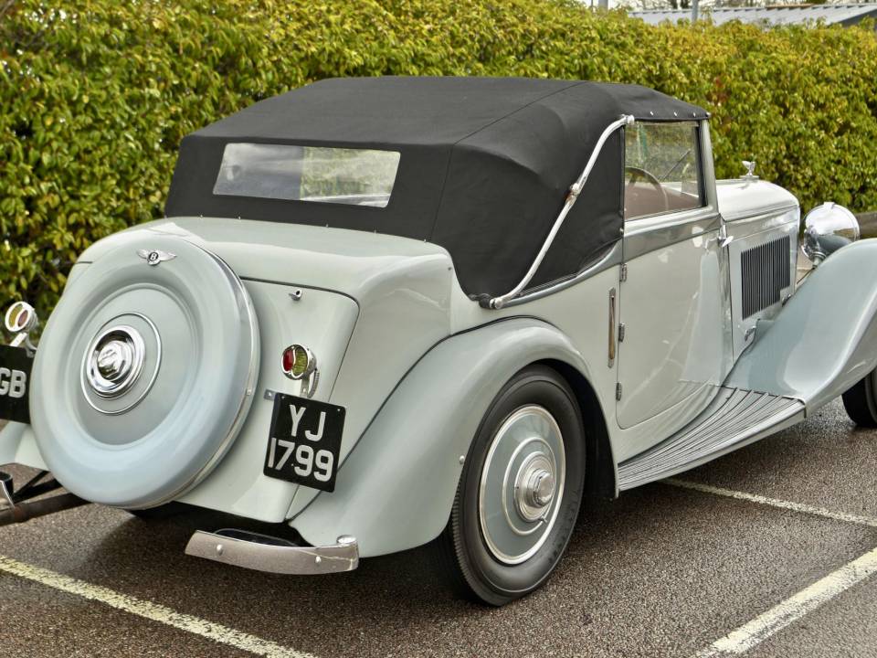Immagine 16/50 di Bentley 3 1&#x2F;2 Liter Park Ward DHC (1934)
