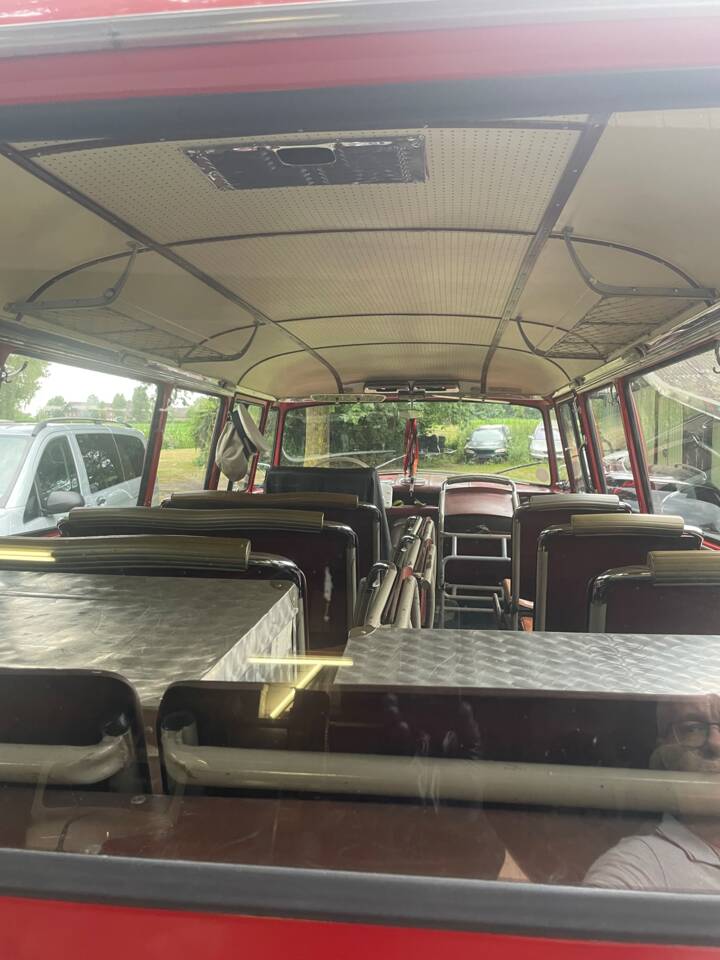 Bild 41/41 von Mercedes-Benz O 319 D (1966)