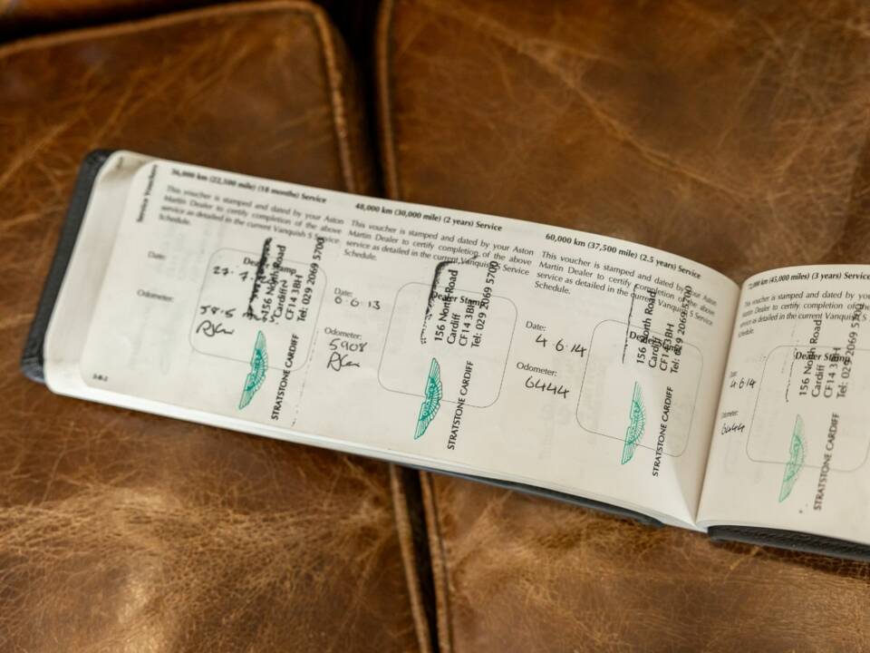 Bild 62/65 von Aston Martin V12 Vanquish S (2007)