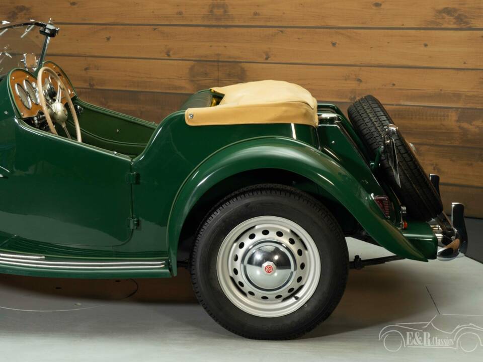 Image 7/8 de MG TD (1950)