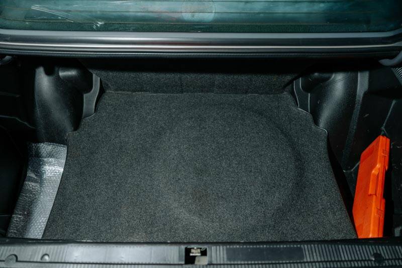 Image 62/69 de Mercedes-Benz 190 E 2.3-16 (1988)