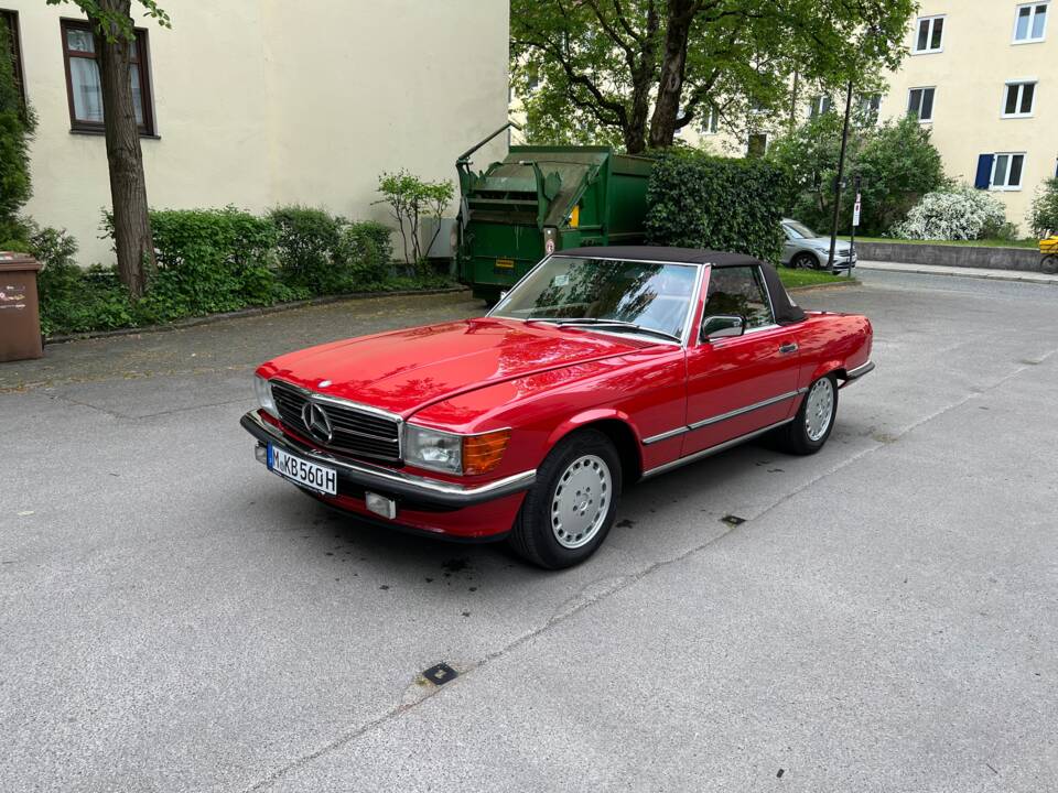 Image 17/27 de Mercedes-Benz 560 SL (1988)