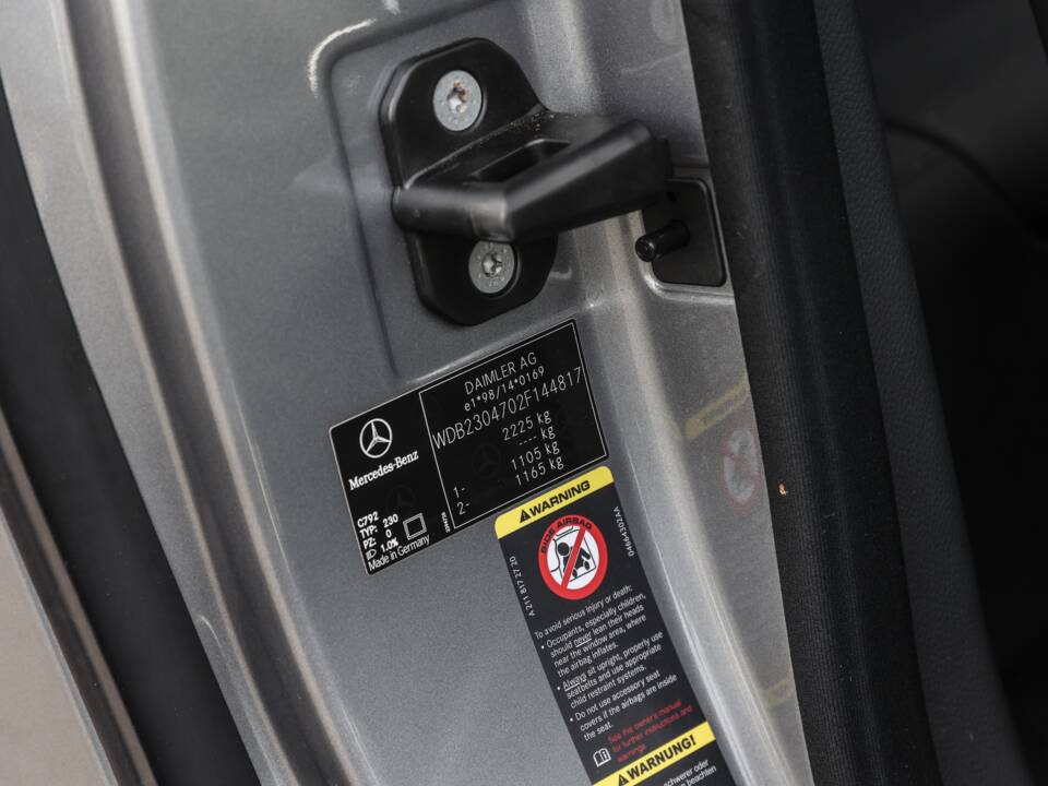 Afbeelding 47/47 van Mercedes-Benz SL 63 AMG (2008)