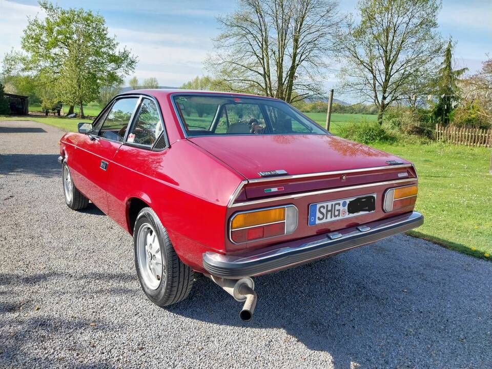 Bild 5/8 von Lancia Beta Coupe 1300 (1977)