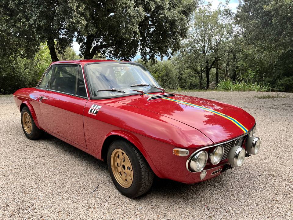 Image 6/80 of Lancia Fulvia Coupe Rallye HF (1968)