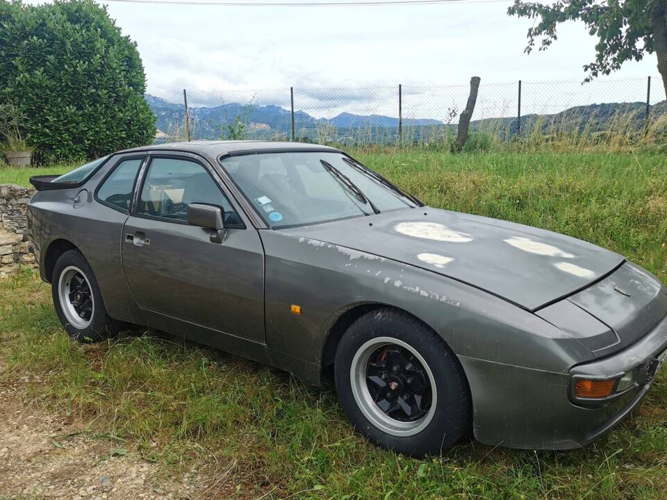 Immagine 8/23 di Porsche 944 (1983)