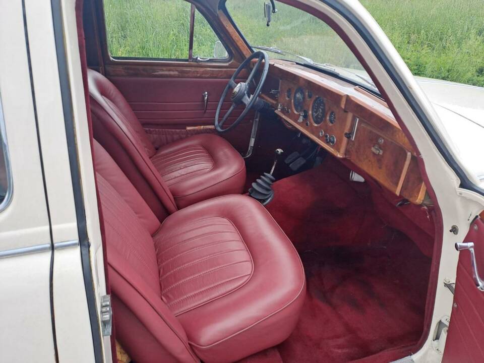 Imagen 10/50 de Jaguar 2.4 Litre (1959)