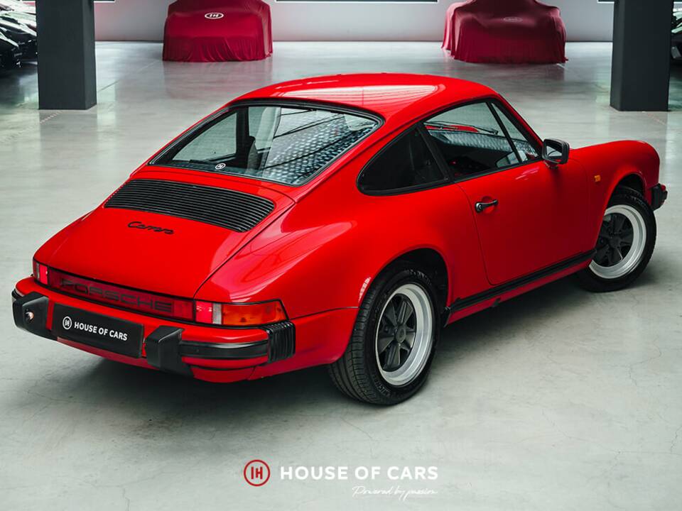 Afbeelding 7/24 van Porsche 911 Carrera 3.2 (1985)