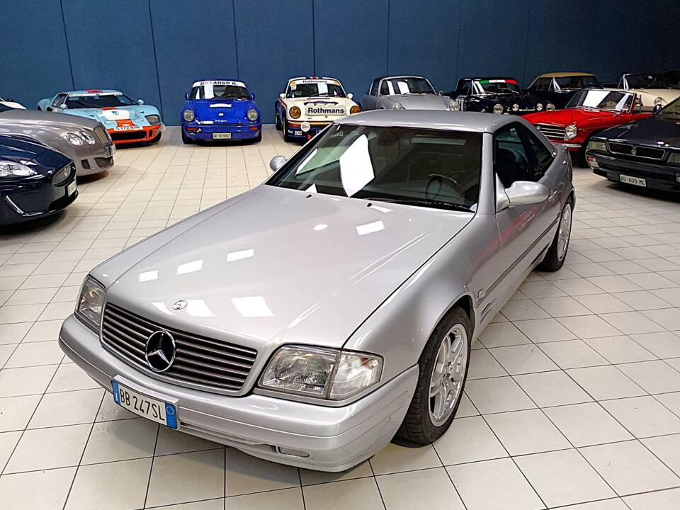 Imagen 2/46 de Mercedes-Benz SL 280 (1999)