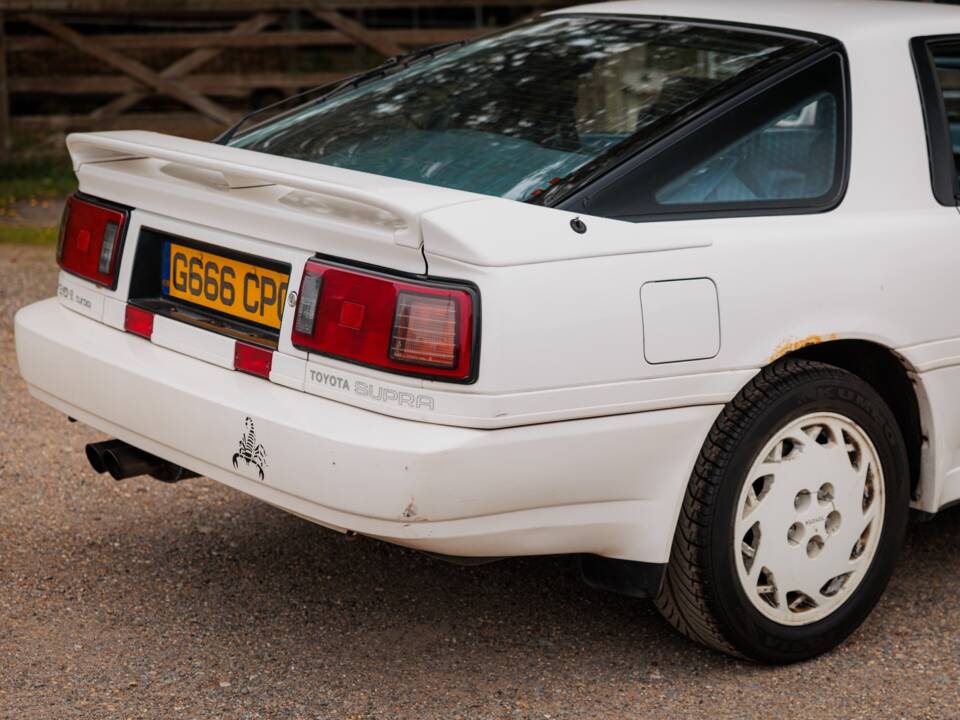 Bild 30/40 von Toyota Supra (1989)
