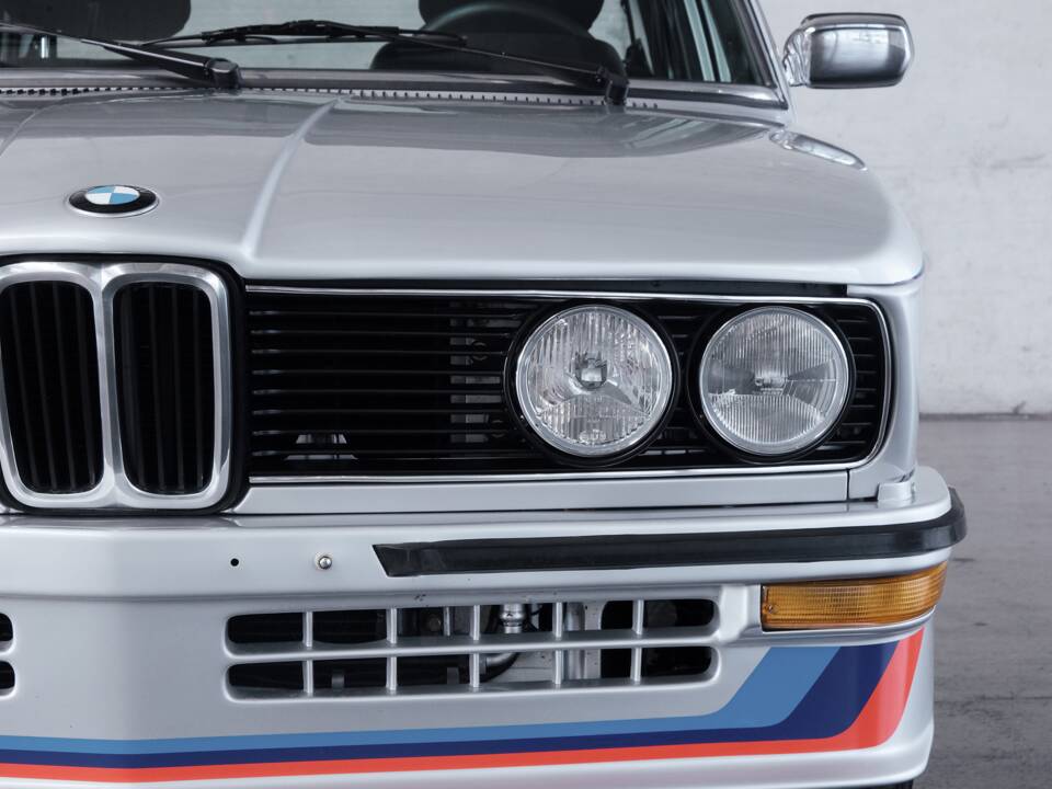 Bild 31/50 von BMW M 535i (1979)
