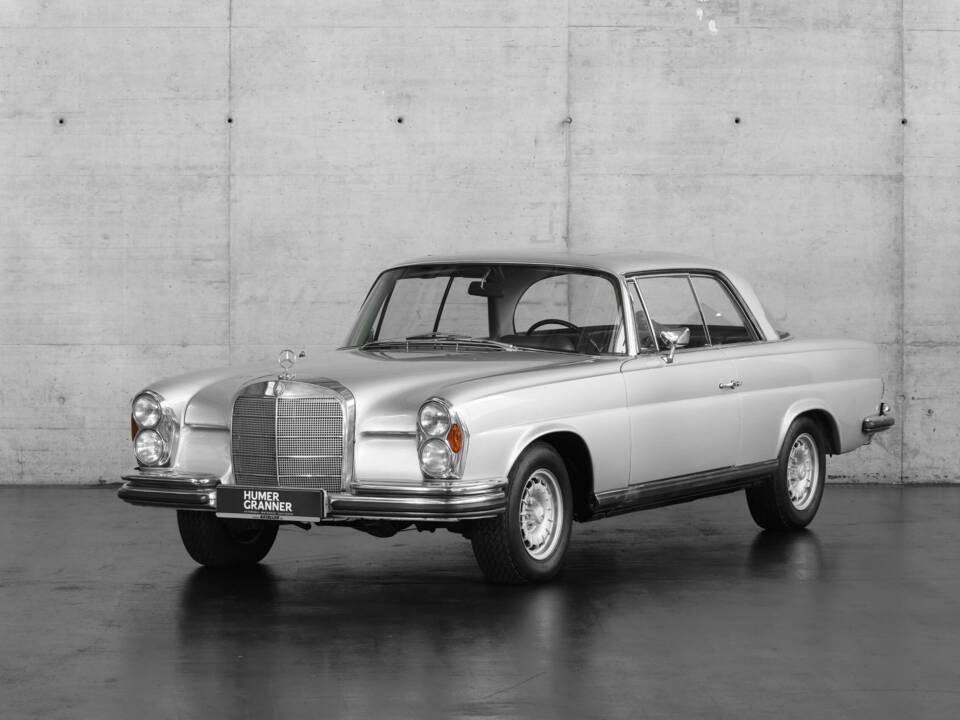 Afbeelding 1/50 van Mercedes-Benz 280 SE (1968)