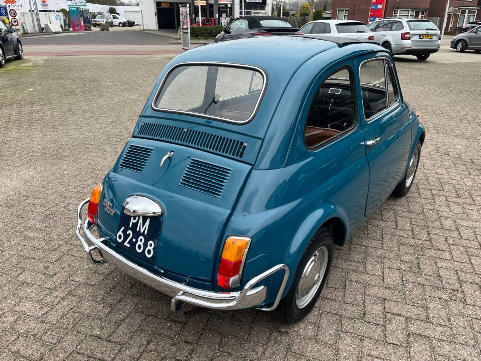 Image 24/37 of FIAT 500 F (1969)