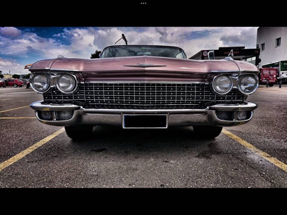 Afbeelding 17/21 van Cadillac 62 Hardtop Coupe DeVille (1960)