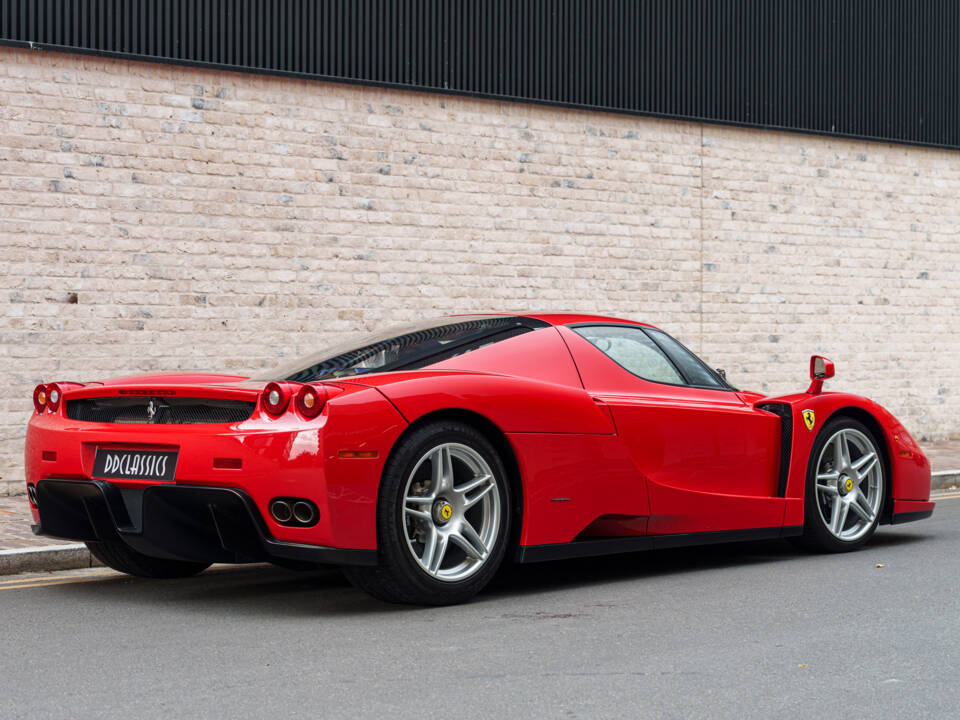Bild 4/29 von Ferrari Enzo Ferrari (2002)