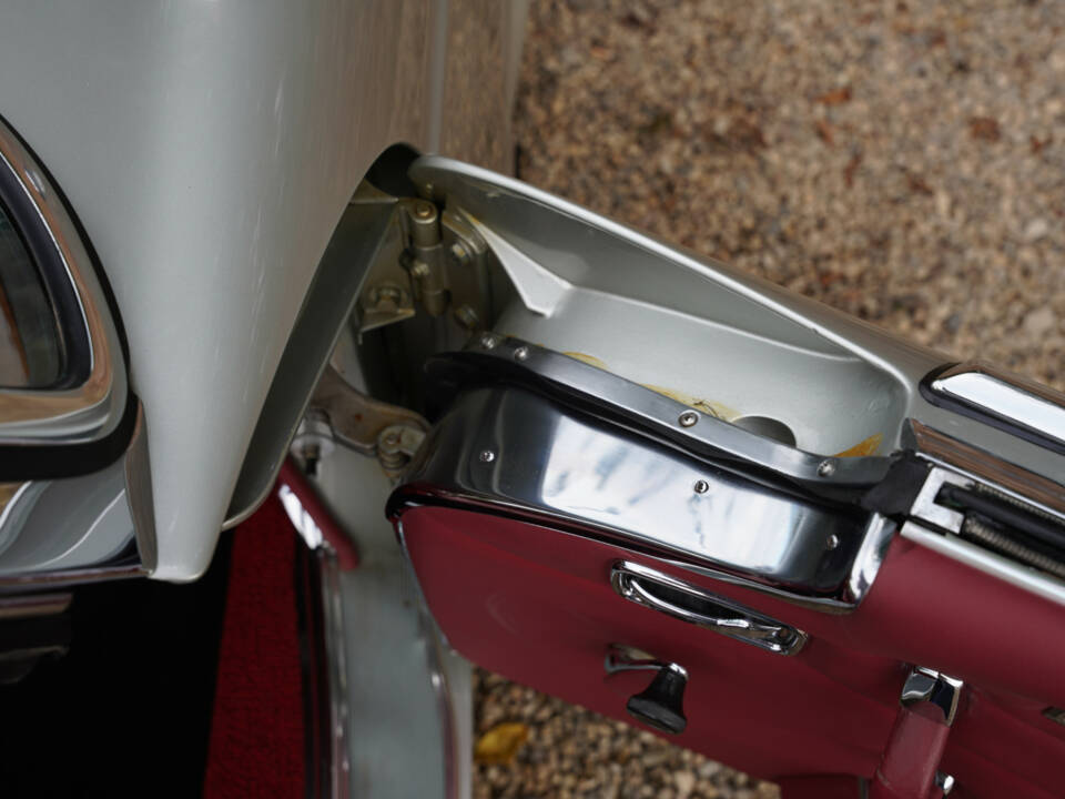 Image 48/50 of Mercedes-Benz 280 SL (1969)