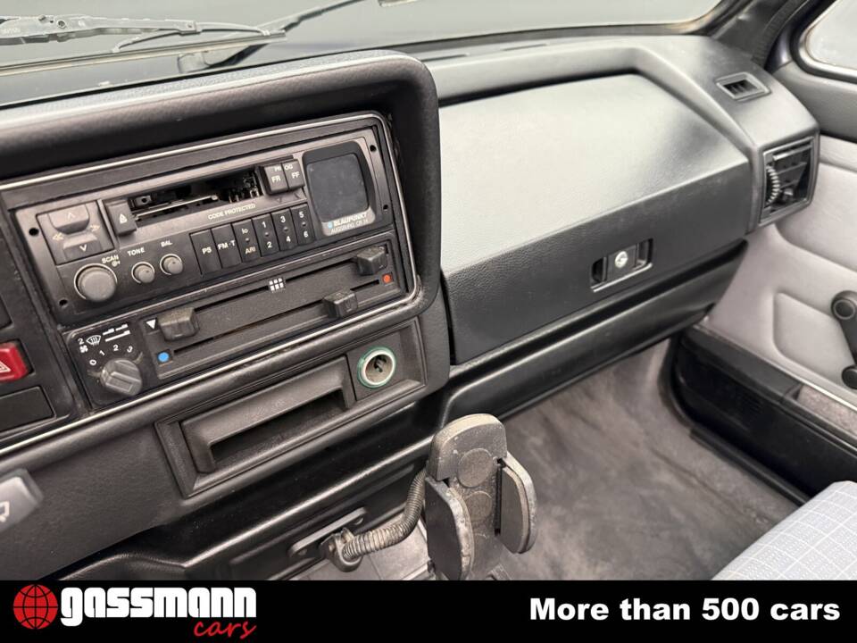 Image 14/15 de Volkswagen Golf Mk I Convertible 1.6 (1987)