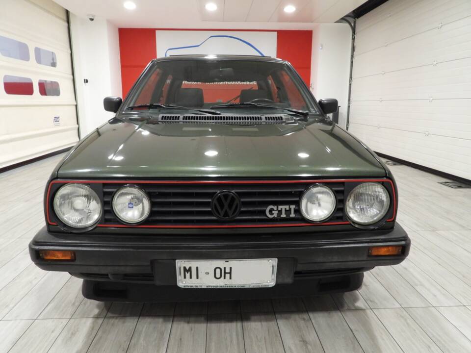 Bild 2/15 von Volkswagen Golf II Gti 1.8 (1988)