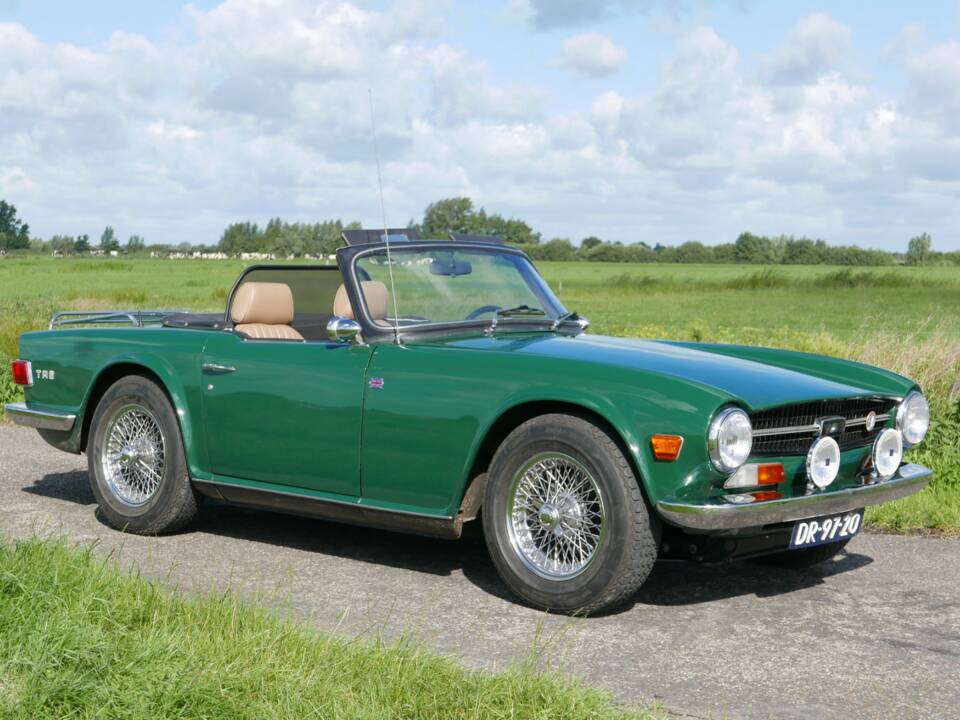 Afbeelding 27/50 van Triumph TR 6 (1971)