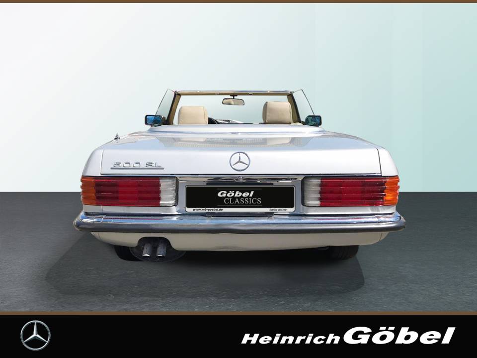 Afbeelding 5/25 van Mercedes-Benz 500 SL (1984)